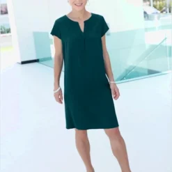 Robe évasée Manches Courtes Col Rond Encolure En V