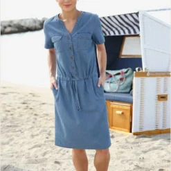 Robe Coton Légère Avec Encolure Ronde Avec Petit V