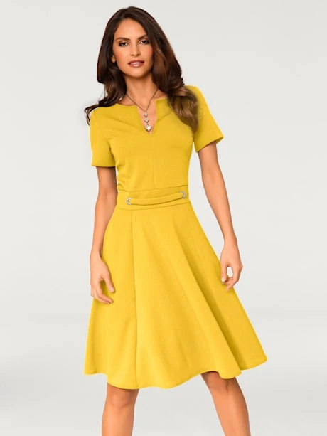 Robe Princesse œillets Décoratifs à La Taille 2 Robe Princesse œillets Décoratifs à La Taille – Image 2