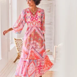 Robe Imprimée Superbes éléments Décoratifs