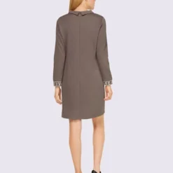 Robe En Jersey Inscription Avec Petites Pierres Brillantes Fantaisie 6 Robe En Jersey Inscription Avec Petites Pierres Brillantes Fantaisie -Feminisca Soldes Magasin 125.00ZUK66546 B56.001