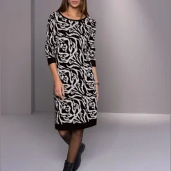 Robe En Tricot à Encolure Ronde