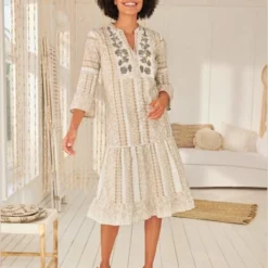 Robe Imprimée Superbe Broderie Florale
