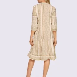 Robe Imprimée Superbe Broderie Florale -Feminisca Soldes Magasin 142.00ZUK66647 B26.001