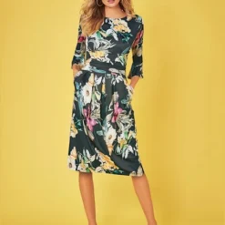 Robe Imprimée Coupe Avantageuse