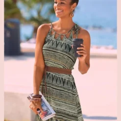 Robe En Jersey Encolure Avec Découpes Tendance