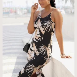 Robe Mi-longue Encolure Ronde Devant Et Au Dos