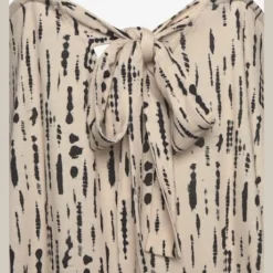 S.Oliver Robe Longue Belle Encolure En V -Feminisca Soldes Magasin de5bda6e 39a9 5a57 bc05 68c60a955888