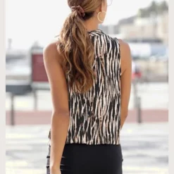 Robe Mini Col V Chevauchant