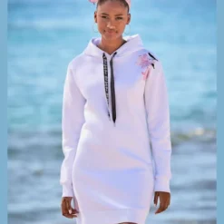 Bench Robe En Matière Sweat Robe Sweat Décontractée, Capuche Et Coulisse